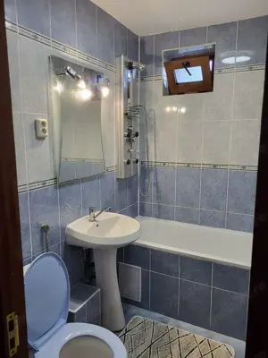 Proprietar vand apartament, 3 camere decomandate,72 mp utili, Str.Nordului Bacau - imagine 8