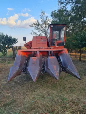 Combină Bourgoin GX 300