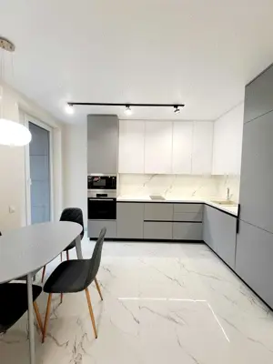 Garsoniera in zona Universitatii - imagine 2