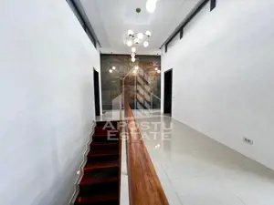 Casa de lux cu 5 camere, 4 bai, piscina privata , zona Aradului - imagine 18