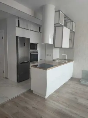 Garsoniera in zona Izvor - imagine 5