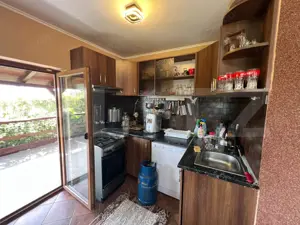 Casă de vânzare, cu 3 camere, 100 mp, zona Odoreului - imagine 6