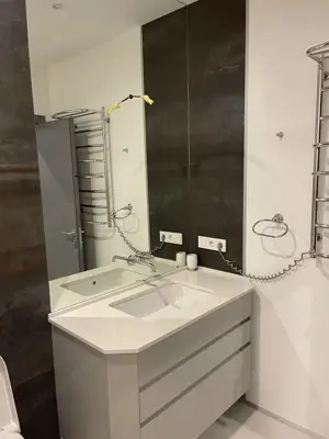 Garsoniera in zona Izvor - imagine 3