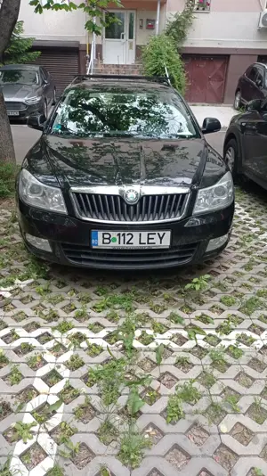 Vând Skoda Octavia
