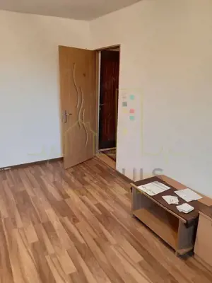 Decomandat. Pretabil Investitie. - imagine 2