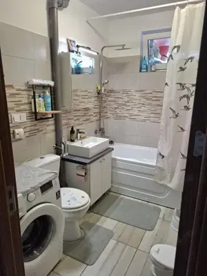 Inchiriez apartament in regim hotelier zona Mall - imagine 4 Inchiriez apartament in regim hotelier zona Mall - imagine 4