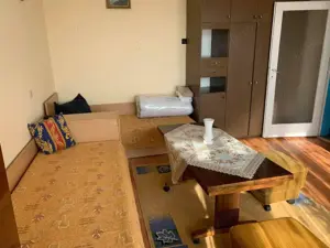 Apartament cu o camera de inchiriat in zona Garii