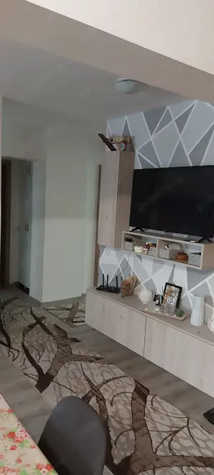 Apartament cu 5 camere - imagine 3