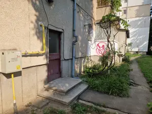 Spațiu ideal pentru firmă   Apartament 3 camere, 66 mp + beci   Deva, Str. Zarandului   Oferta limit - imagine 9