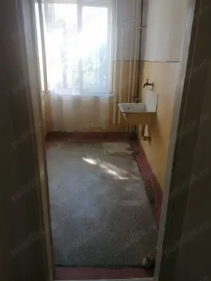 Apartament Ultracentral langa Platou Dacia etaj 2!! - imagine 10