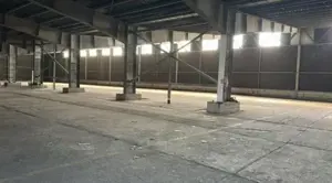 Zona Industriala, hala 2.200 mp.