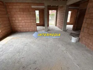 Vanzare Casa noua la rosu pe parter 127 mp construiti cu terasa si teren 423 mp Alba Micesti - imagine 2