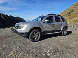 Vand Dacia Duster 4x4 , diesel 1.5 dci fara AC