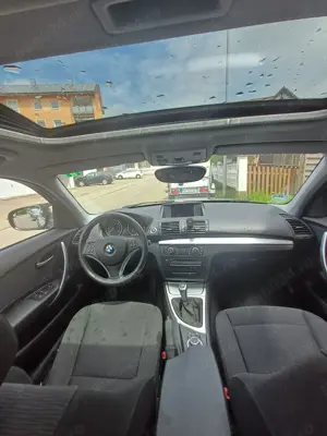 Bmw serie 1 facelift 2011,euro 5,trapă, navigatie  - imagine 4