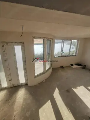 Comision 0%! Casa de vanzare 190 mp utili, teren 250 mp in Chinteni semifinisata!! - imagine 5