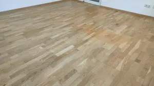 Parchet laminat din stejar 12 mm - imagine 2