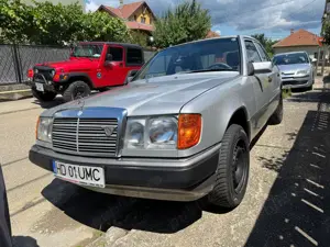 Mercedes Benz 230 W124 atestat vehicul istoric