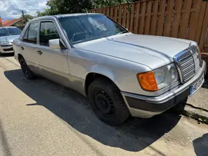 Mercedes Benz 230 W124 Atestat vehicul istoric - imagine 2
