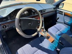 Mercedes Benz 230 W124 Atestat vehicul istoric - imagine 6