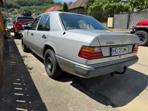 Mercedes Benz 230 W124 Atestat vehicul istoric - imagine 5