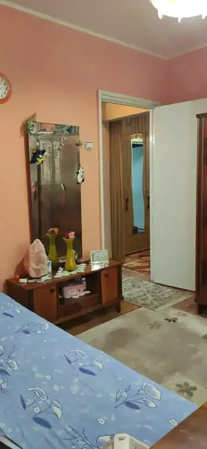 3 camere, etaj 1,confort 1 , Țiglina 3, bloc H - imagine 7 3 camere, etaj 1,confort 1 , Țiglina 3, bloc H - imagine 7