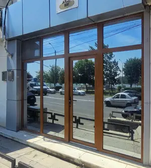 Spatiu comercial de inchiriat – 2 camere, 33 mp,  zona Port - imagine 2