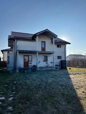 Vând casă zona Strehareți - imagine 2
