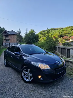 Vand Renault Megan TOM TOM 3 1.5 DCi 110 Cp