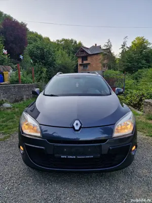 Vand Renault Megan TOM TOM 3 1.5 DCi 110 Cp - imagine 8