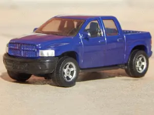 Macheta pickup truck Dodge Ram 1500 Quad Cab 2002 Siku 2007 1:60 uzat