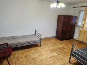 Inchiriez apartament cu 3 camere în regim hotelier, cazare muncitori  - imagine 2