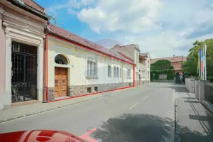 Casă cu 4 camere de închiriat în zona Ultracentrală - imagine 16