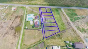 Teren Intravilan de Vânzare 4,000mp Deschidere la DN24 intrare Vaslui - imagine 3