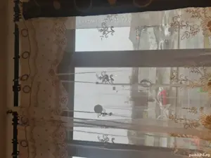 2 perdele cu tot cu draperii gata cusute  - imagine 3