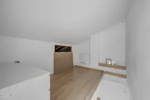 Apartament unic cu etaj, baie matrimoniala si balcon generos - 0% comision - imagine 9