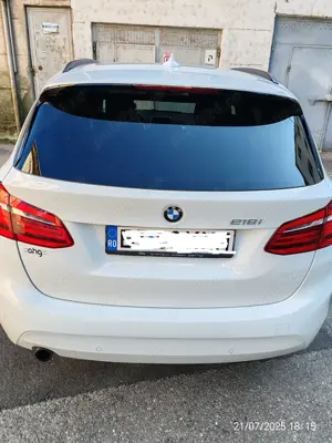 BMW seria2 218i Active Tourer (F45) Transmisie Automata, alb alpin - imagine 2