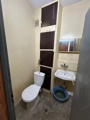 Garsoniera situata langa Punctele Cardinale