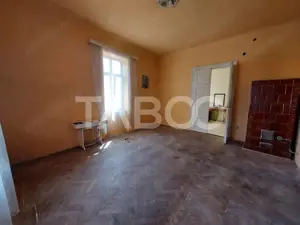 Apartament de vanzare 75 mpu 3 camere etaj 1 Centrul Istoric Sibiu