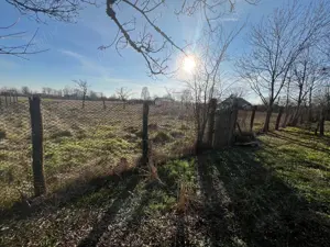 Vând casă și teren Com Suseni. Sat Tutulesti  - imagine 5