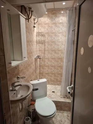 De inchiriat apartament cu 2 camere  zona  Spitalului Judetean - imagine 3