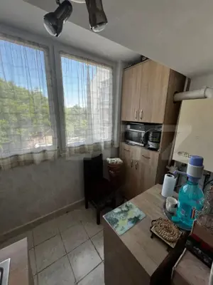 Apartament 2 camere, decomandat, zona Imparatul Traian - imagine 2