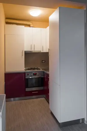 Apartament cu 3 camere in Complexul Studentesc - imagine 2