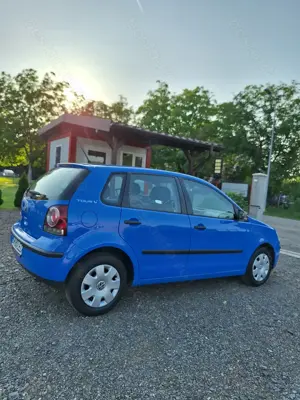 Vw Polo 9N TOUR Inmatriculat - imagine 3 Vw Polo 9N TOUR Inmatriculat - imagine 3