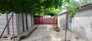 Casa renovata 4 camere cu teren 1800m Smeeni - imagine 18