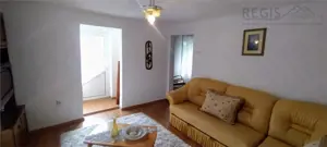 Casa renovata 4 camere cu teren 1800m Smeeni - imagine 2