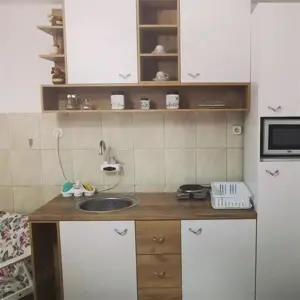 Garsoniera de inchiriat in zona Bracoveanu