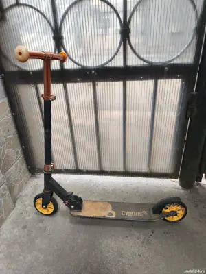 trotineta in perfecta stare