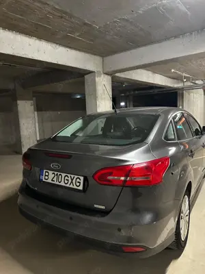 Vand Ford Focus înmatriculat în România - imagine 2