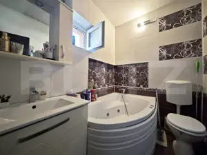 Apartament la Casă | 3 Camere + Birou | Curte și Parcare - imagine 5