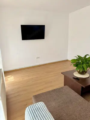  Vând apartament 2 camere, decomandat, complet utilat și mobilat  - imagine 6